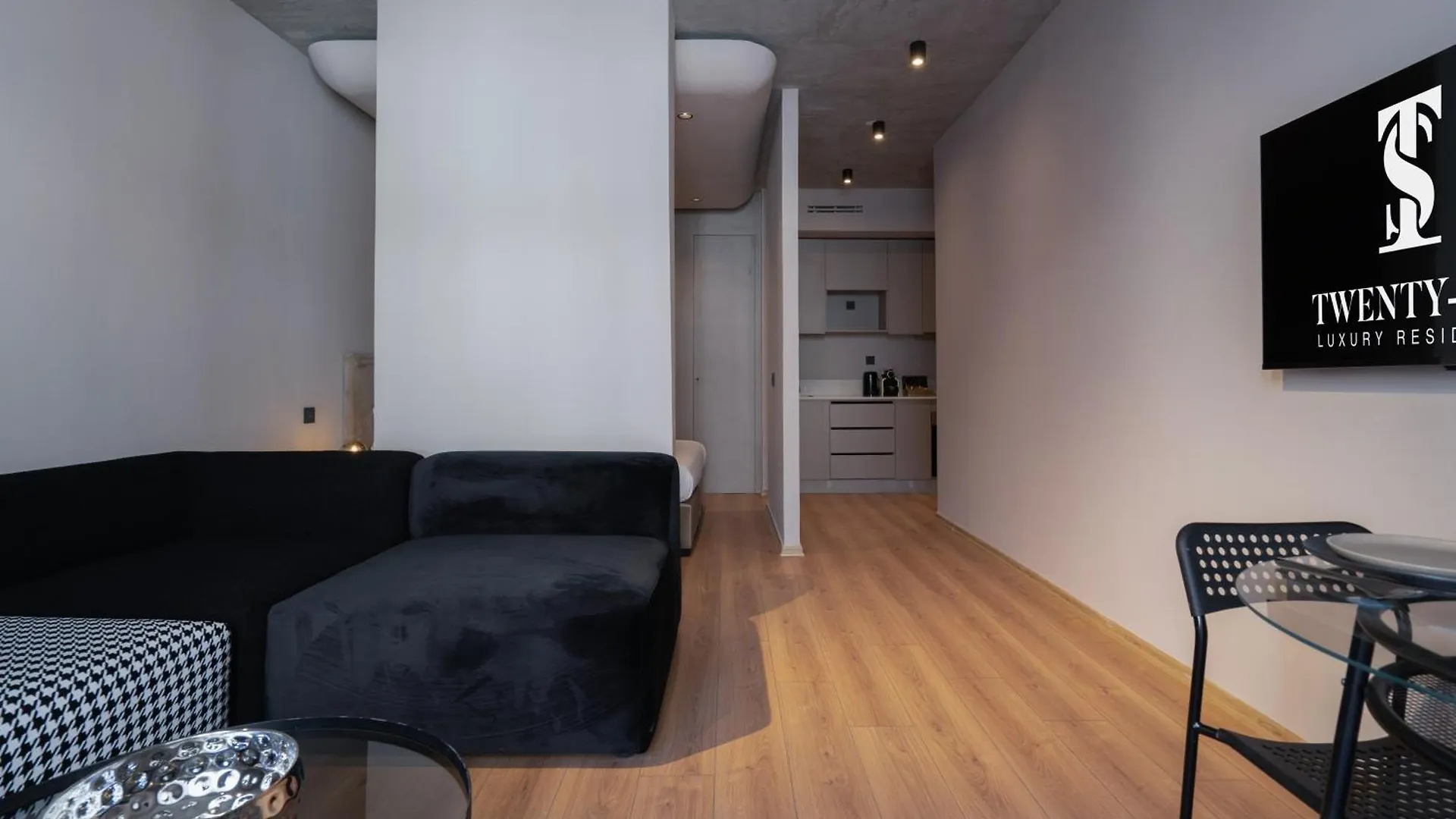 Twenty Six Anfa Luxury Residence By Shortstaycasa-Central-Parking Casablanca Apartment